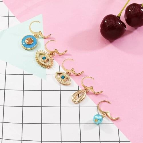 Water Drop Earrings Gold Alloy Star Moon Shape Shell Shape Rhinestone Pearl Eye Earrings Womens Beach Jewelry