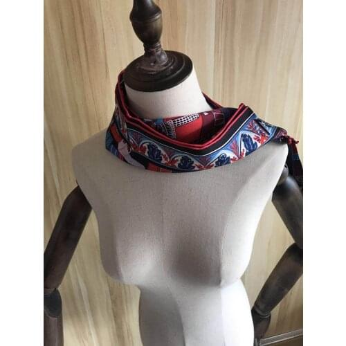 2020 new arrival autumn winter classic design100% silk scarf 90*90 cm square shawl twill wrap for women lady free shipping