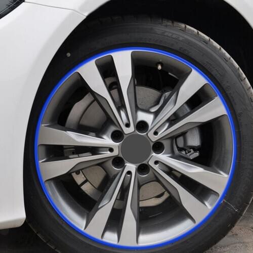Car Styling Motorcycle Car Rim Reflective Sticker for Ford Focus 2 3 Fiesta Mondeo Kuga Citroen C4 C5 Skoda Octavia Rapid Superb
