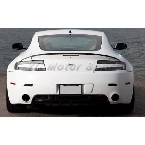 Car Accessories Dry Carbon Fiber V2-Style Rear Diffuser Fit For 2006-2009 Aston Martin V8 Vantage Rear Diffuser Car-styling