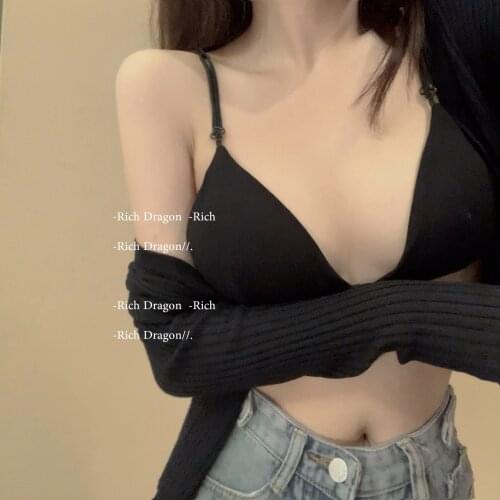 French cotton bra with sexy triangle cup, no underwire bra, go with everything and gather together to show the bra