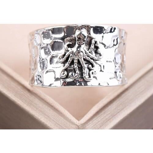 Vintage Octopus Engraved Ring Silver Plated Irregular Rings For Men Women Punk Gothic Party Biker Retro Jewelry Gift F3M965