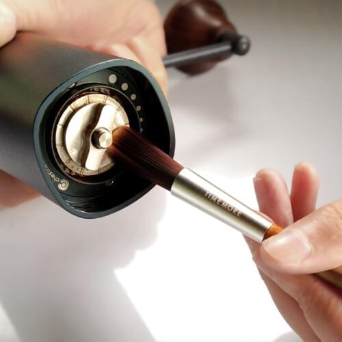 TIMEMORE Professional Grinder Cleaning Brush Walnut Handle Aluminum Sleeve Artificial Hair Brush Barista Bar Cleaning Brush