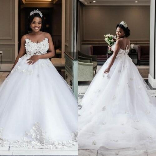 Gorgeous South African A Line Wedding Dresses Sweetheart Neck 3D Lace Appliques Bridal Gowns Princess Sweep Train Wedding Dress