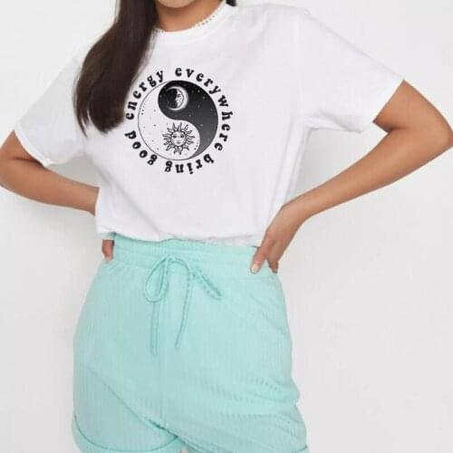 Yin Yang Sun Moon T Shirt Women Summer Cute Aesthetic Celestial Shirt Casual Short Sleeve Plus Size Graphic Tshirt Vintage Tops