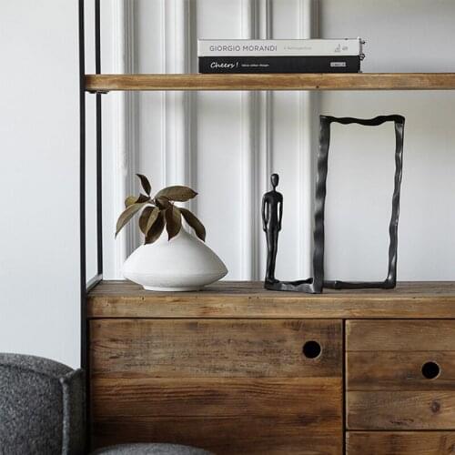 Metal Cast Iron Decoration Door Abstract Art Figurines Simple Entrance Desk Living Room Office Home Decoration Accessories