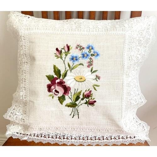 Embroider Decorative Pillows Lace Cushion Cover Flower Throw Pillow for Sofa Bed Car Funda Conjines 45*45cm