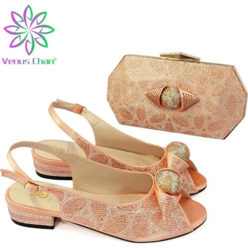 Slippers Newest Italian Design Flower-Shaped Narrow Band Style Low Heels 2021 Wedding Ladies Shoes and Bag Set in Peach Color