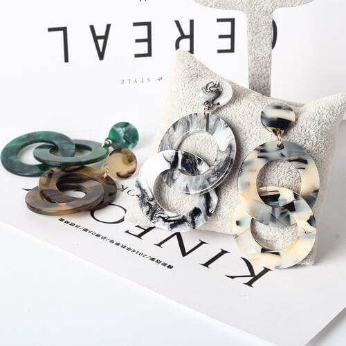 Korean Style Acrylic Earrings for Women Retro Circle Hoop Earings Flower Pendientes Stud Earring Jewelry 2021 Kolczyki