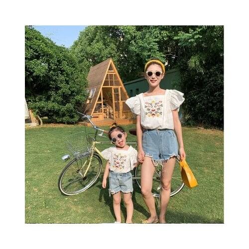Summer Family Matching Clothes Korean Baby Girl Square Collar Heavy Industry Embroidered Shirt Mother and Daughter Blouse 2-8Y