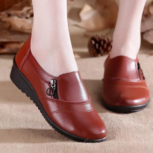 Spring Fashion Soft Leather Round head Women Casual Flats Womens Non-slip Comfortable Flat shoes Ladies Shoes large size 35-41