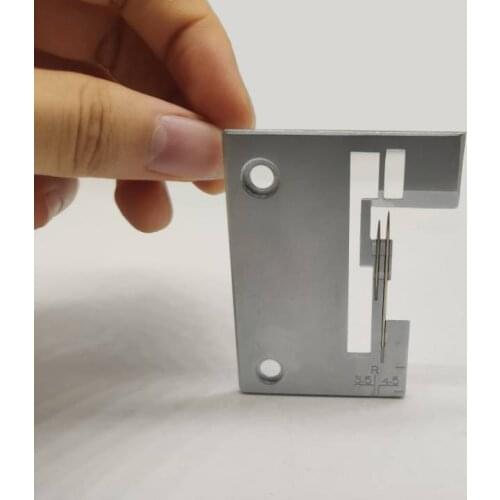 Singer and pfaff needle plate NEEDLE THROAT PLATE # 550443-452 Alt# 93-415504-43/452 Pfaff Hobbylock 2.0
