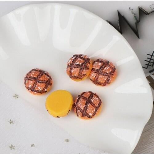 1:12 Doll House Miniature kitchen food breakfast pineapple bread decoration