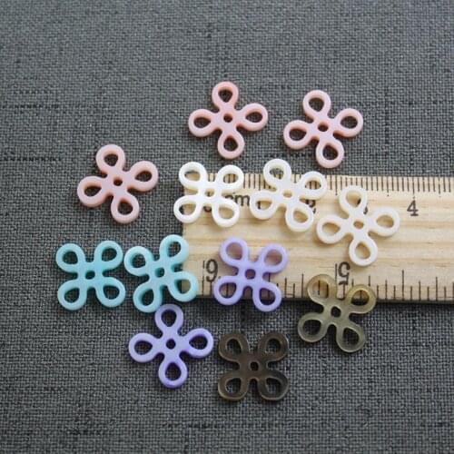 Natural Freshwater Shell 16mm Hollow Carved Chinese Knot Shell Flower Jewelry DIY Necklace Hair Clip Brooch Jewelry Accessories