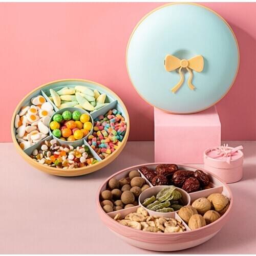 Plastic European-style Creative Home with Lid Divided Grid Dried Fruit Desserts Candy Snack Storage Fruit Tray Home Accessories
