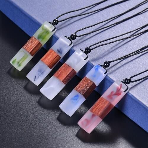 5 PCS Solid Wood Resin Necklace Pendant Vintage Handmade Adjustable Various Types Sweater Chain Necklaces For Woman Man Jewelry