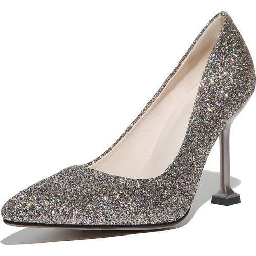 18 years in the spring and autumn period and the new fashion pointed sequins shallow product size and super