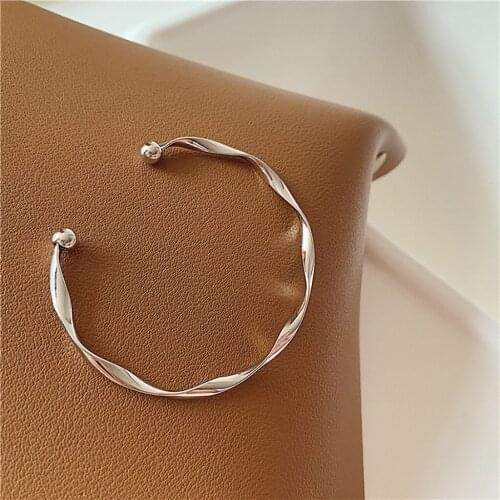 Ins Niche Design Cool Wind Simple and Versatile Wave Pattern Plain Ring Open Bracelet