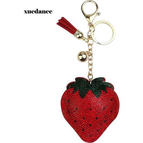 2019 new creative strawberry with full Crystal Rhinestone keychainCar keyrings Womens bags Decoration Accessories Pendant