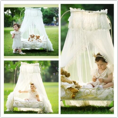 Newborn photography props baby bed 100 days baby shooting studio interior and exterior small iron bed