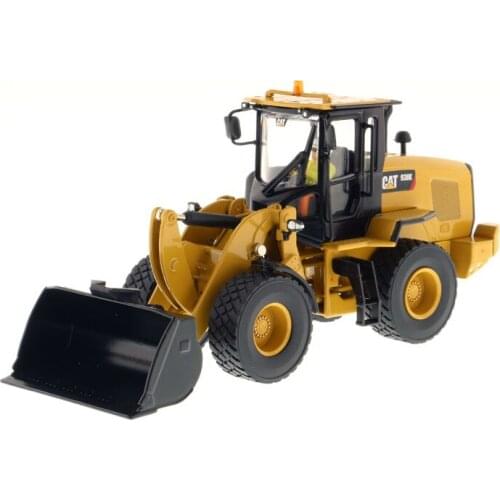Diecast Masters 1/50 Scale Cat 938K Wheel Loader with Interchangeable Work Tools - High Line Series 85228