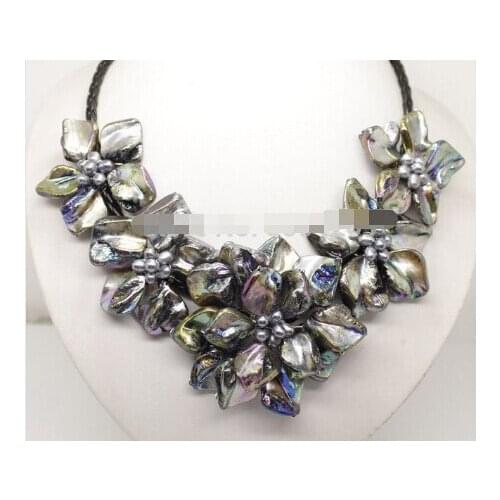 Beautiful black Baroque Shell Flower Pearl Necklace