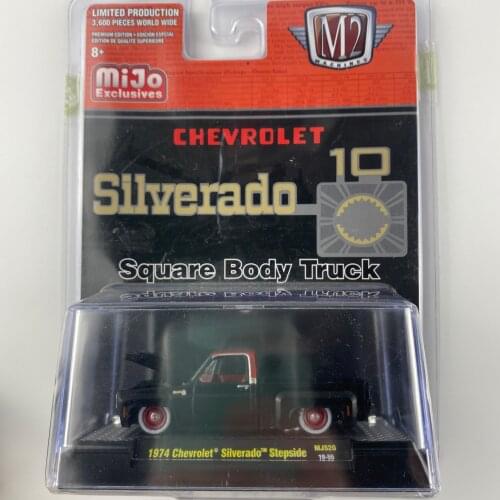 M2 Machines 1:64 1974 Chevrolet Silverado Stepside Metal Die-cast Simulation Model Cars Toys