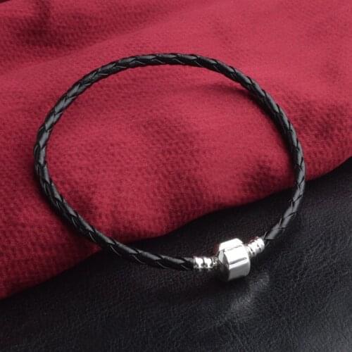 Multilayer braided twist magnetic buckle black bracelet popular leather cord men and women bracelet wholesale