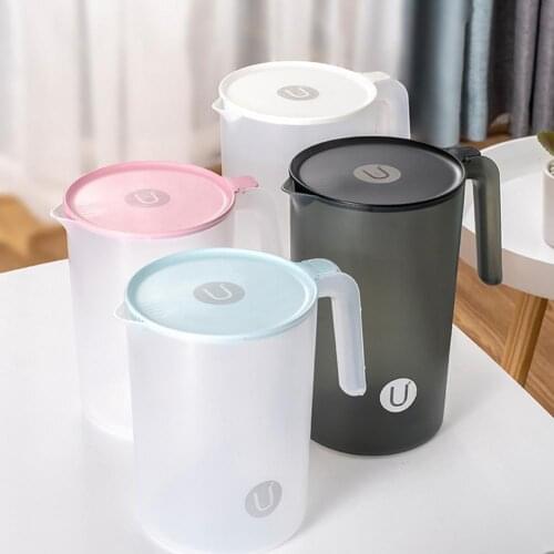 1Pcs Plastic Pitcher Large Capacity Easy to Clean PP Plastic Straining Pitcher for Bar Hotel KTV Restaurant Water Jug Kettle