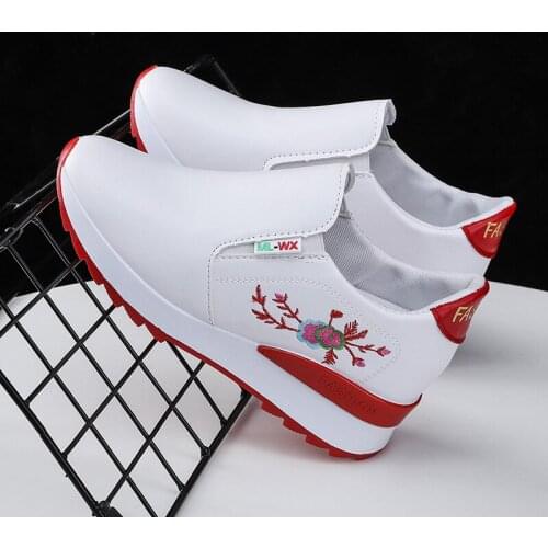 2021 Autumn New Embroidered Hidden Heel Platform Versatile Breathable Shoes White Shoes Womens Casual Sneakers