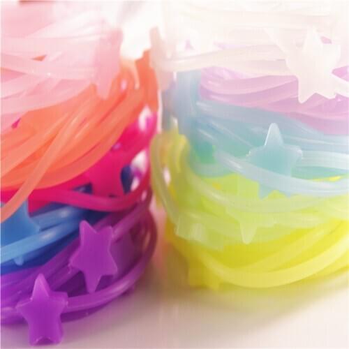 100pcs/lot Luminous Glowing Jelly Soft Silicon Cute Stars Hand Chains Bracelet Hair Rope Kids Wedding Birthday Party Decors