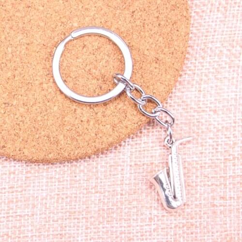20pcs 26*21mm horn saxophone Pendants DIY Men Car Key Chain Ring Holder Keyring Souvenir Jewelry Gift