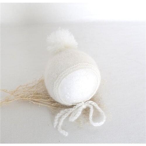 White Newborn Photography Bonnet Crochet Baby Hat Knitted Neutral Hat with Pom Baby Photo Props Infant Cap
