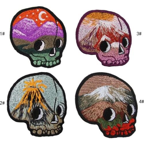 PGY 1PCS/Creative punk skull Pattern Human Skeleton Head Chapter Embroidery Landscape Badge Clothes Clothing Accessories Patches