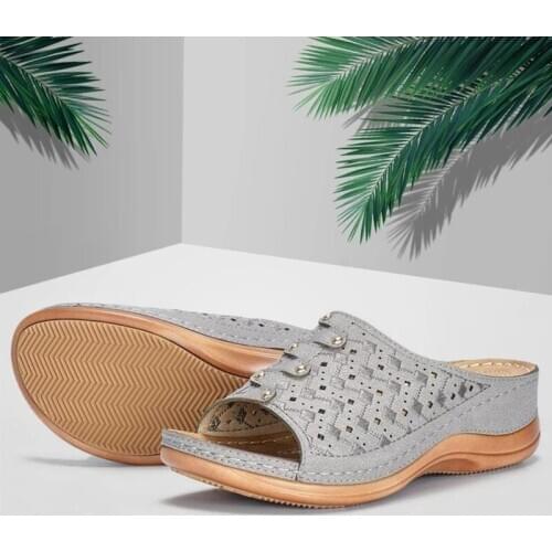 Orthopedic Toe Sandals Women Casual Hollow Out Sandals Solid Color Thick Bottom Slippers Comfortable Reduces Pain