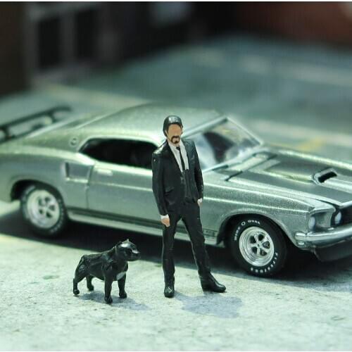 1:64 Scale Model John Wick And PitBull Terrier Die Cast Alloy Car Simulation Static Figures Diorama Miniature Scene Collection