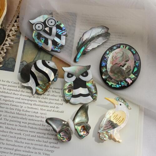 Natural pearl abalone Fritillaria French retro beauty like butterfly owl brooch brooch pin girl