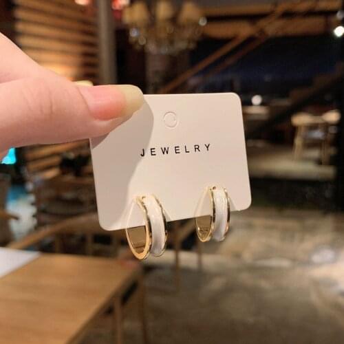 POTCET Retro Gold Earrings Womens Geometric Simple Round Fashion 2021 Sex Small Trend Parties Jewelry Free Shipping