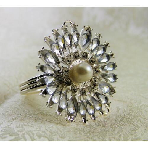 Crystal wedding napkin ring crystal napkin decoration ring and decoration napkin holder by free shipping