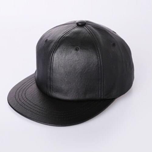 New Fashion Unisex Casual Snapbacks Hats Black Blank PU Leather Flat brim Baseball Caps Hip hop Cap Bones Gorras For Men Women