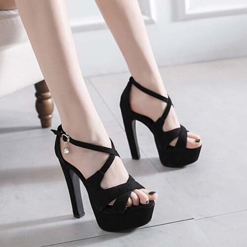 2021 new Korean fashion fish mouth sandals suede thick with buckle buckle platform high heels