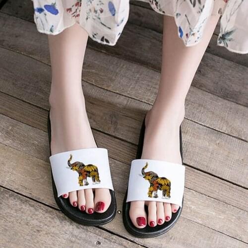 2021 Home Slippers Women Shoes Bathroom Sandals Pattern Soft Sole Flip Flops Beach Slides indoor slippers Fashion Ladies shoes