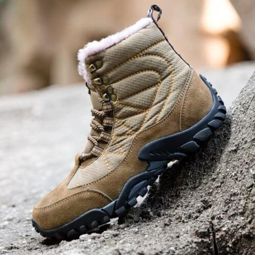 Snow boots Men Hiking winter boots With Fur winter shoes Non-slip Outdoor men boots platform thick plush warm shoes big size 48