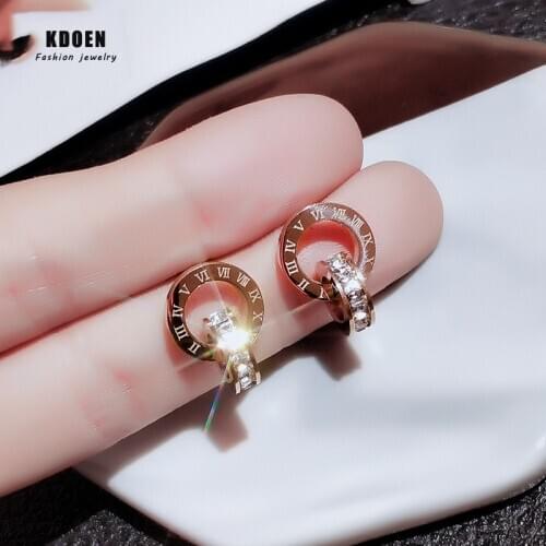 2020 New Classic Titanium Steel Roman Digital Zircon Circle Pendant Earrings For Woman Fashion Jewelry Girls Party Earrings