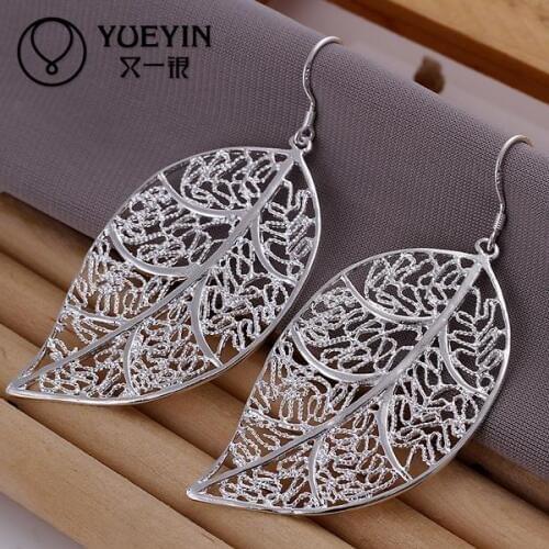 New fashion silver plated jewelry Womens earrings Fashion brincos Wholesale Hollow leaves Dangle earring Bridal Jewelry