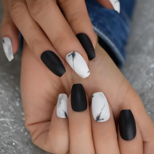Matte Marble Decorative Fake Nails White Black Mix Designed False Nails Medium Coffin Shape Nail Tips 48pcs/kit