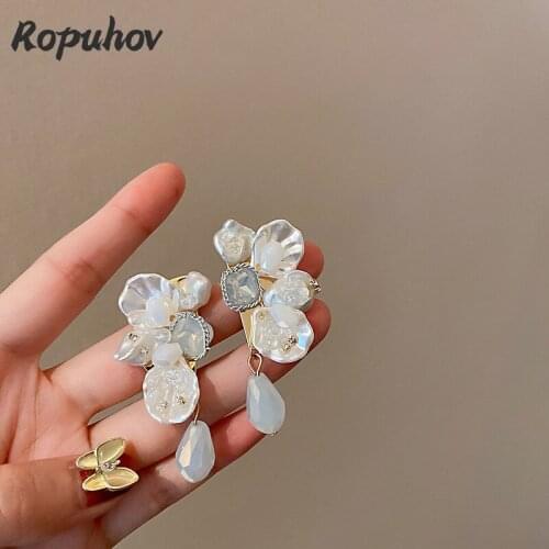Ropuhov 2021 New Fashion Jewelry for Woman Gift Korean Acrylic Acrylic Butterfly Statement Earrings Aesthetic Designer Wholesale