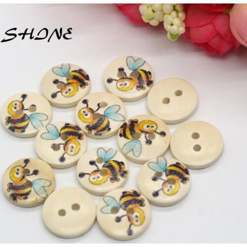SHINE 50PCs Wooden Sewing Buttons Scrapbooking Bee Painting Round 2 Holes 15mm Costura Botones Decorate bottoni botoes CB0050