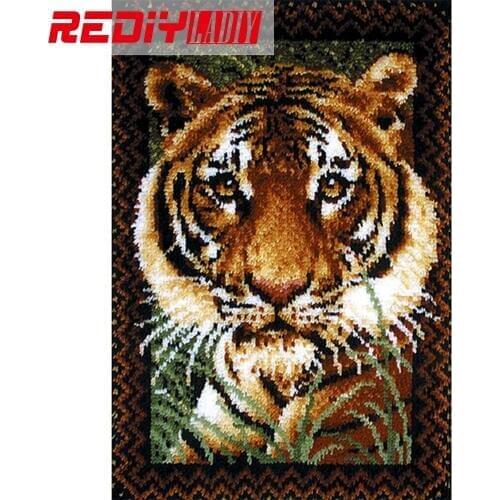 DIY Carpet Rug King of Tiger Latch Hook Rug Kits 3D Crocheting Tapestry 100% Acrylic Yarn Cushion Set for Embroidery Floor Mat