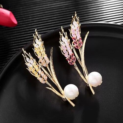 Elegant Gold Wheat Brooches Yellow Red Zircons Pins and Brooch Sweater Scarf Accessories Jewelry Plant Brooches for Women Men